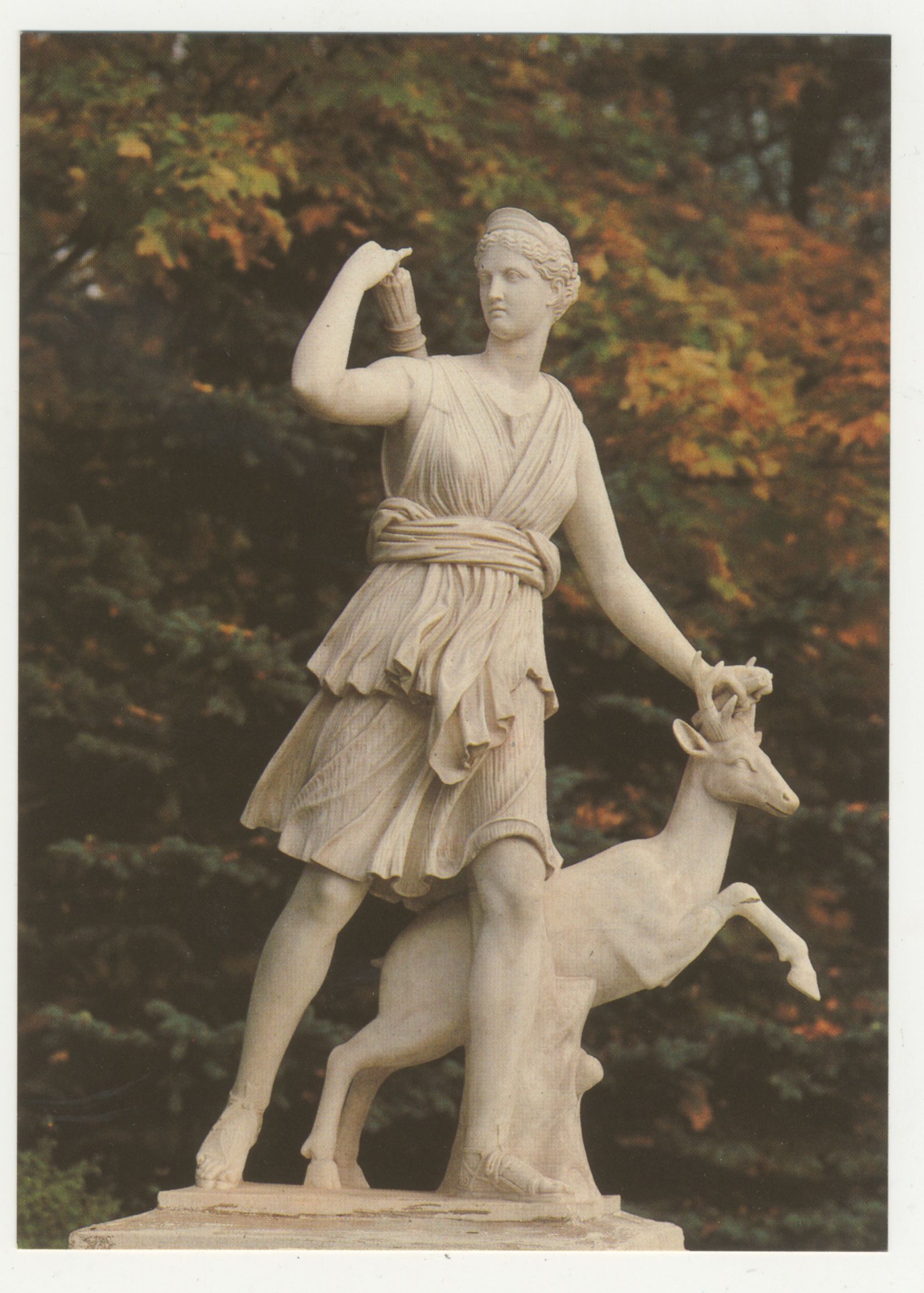 Диана Версальская скульптура